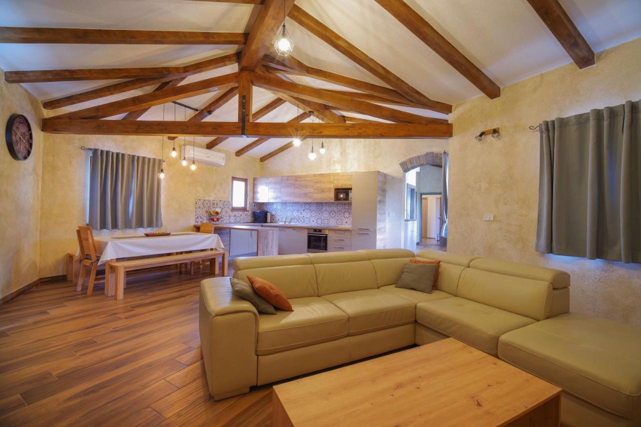 Villa Meloni Motovun Exterior foto